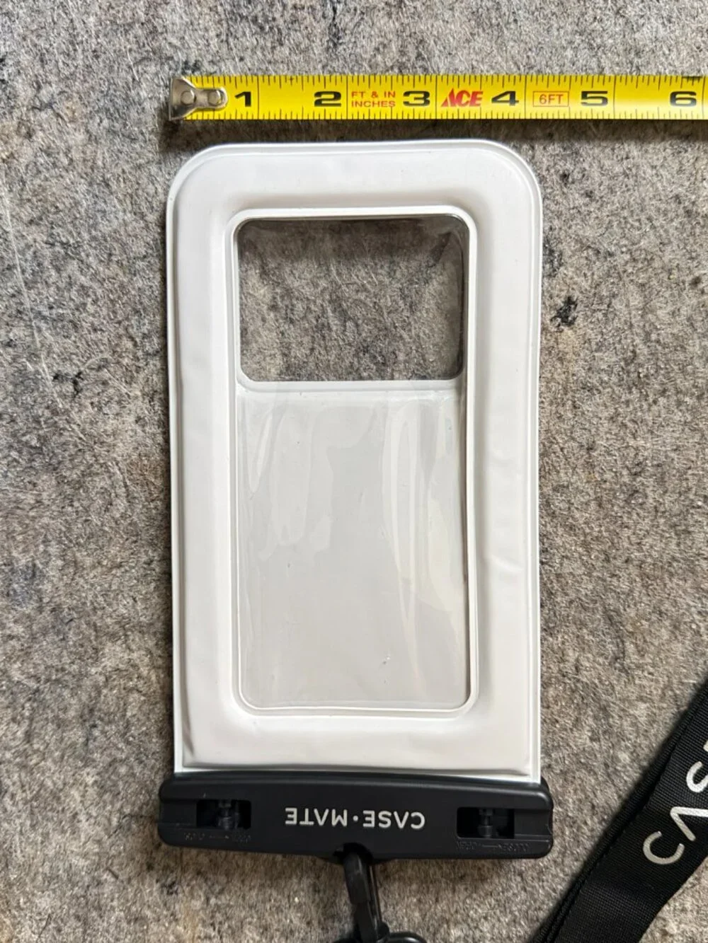 Case-Mate Waterproof Floating Phone Case Pouch Black White